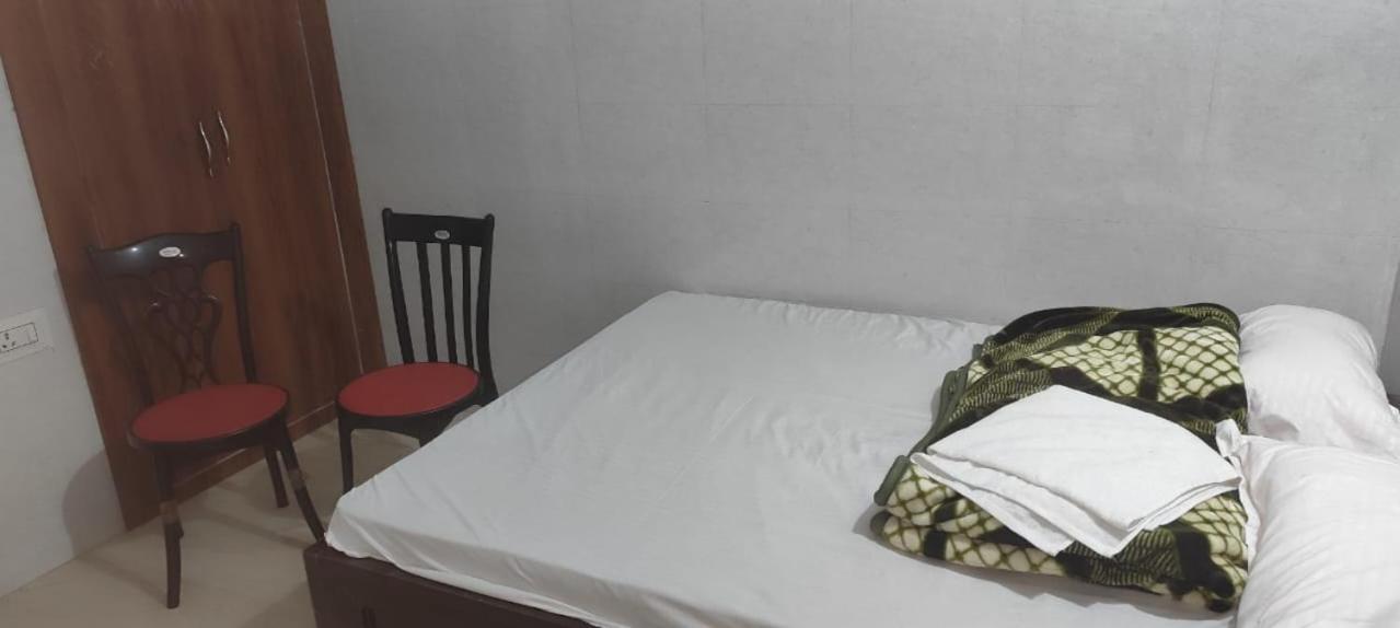 Hotel Radhey Krishna Patna  Esterno foto